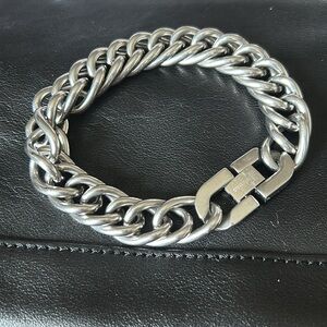 Silver Chain Bracelet.   Women’s